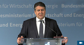 Bundeswirtschaftsminister Sigmar Gabriel bei einer Pressekonferenz im BMWi