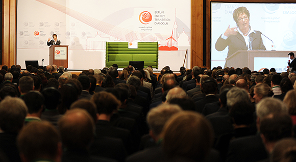 Bundeswirtschaftsministerin Brigitte Zypries hält eine Rede anlässlich des BETD 2017.