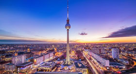 Berlin Skyline Dämmerung